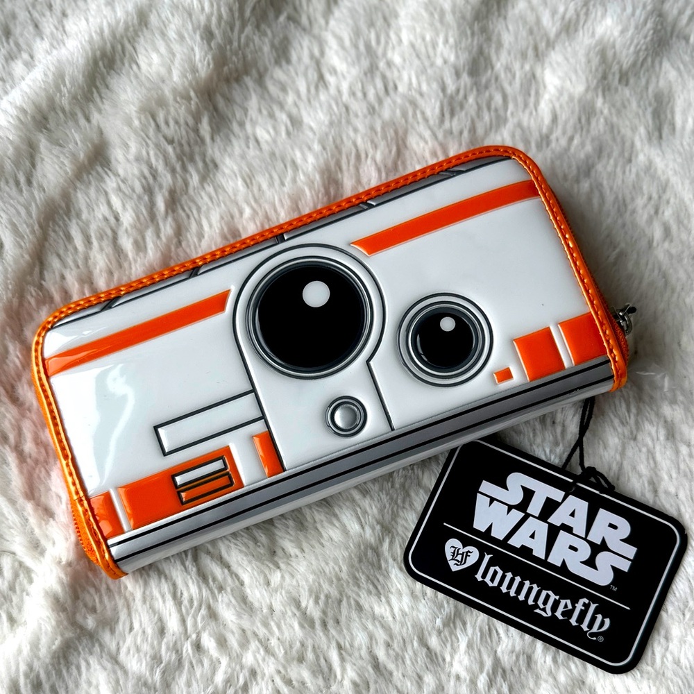 Disney x Loungefly Star Wars The Force Awakens BB-8 Wallet Zip Around NWT